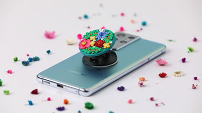 photo show glamour shot of  Sculpey Soufflé™ Floral Pop Socket